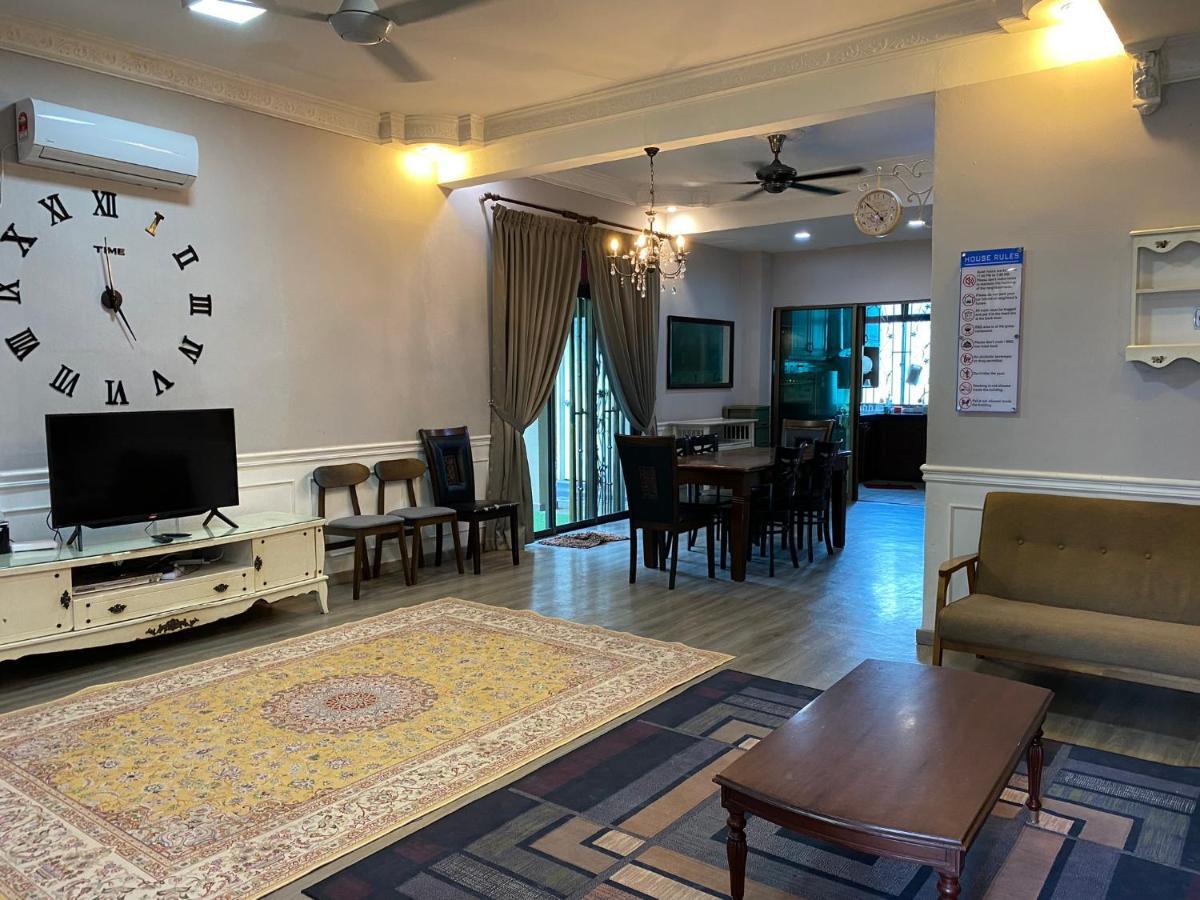 Suria 1 Homestay Jb With Private Pool Johor Bahru Exteriör bild