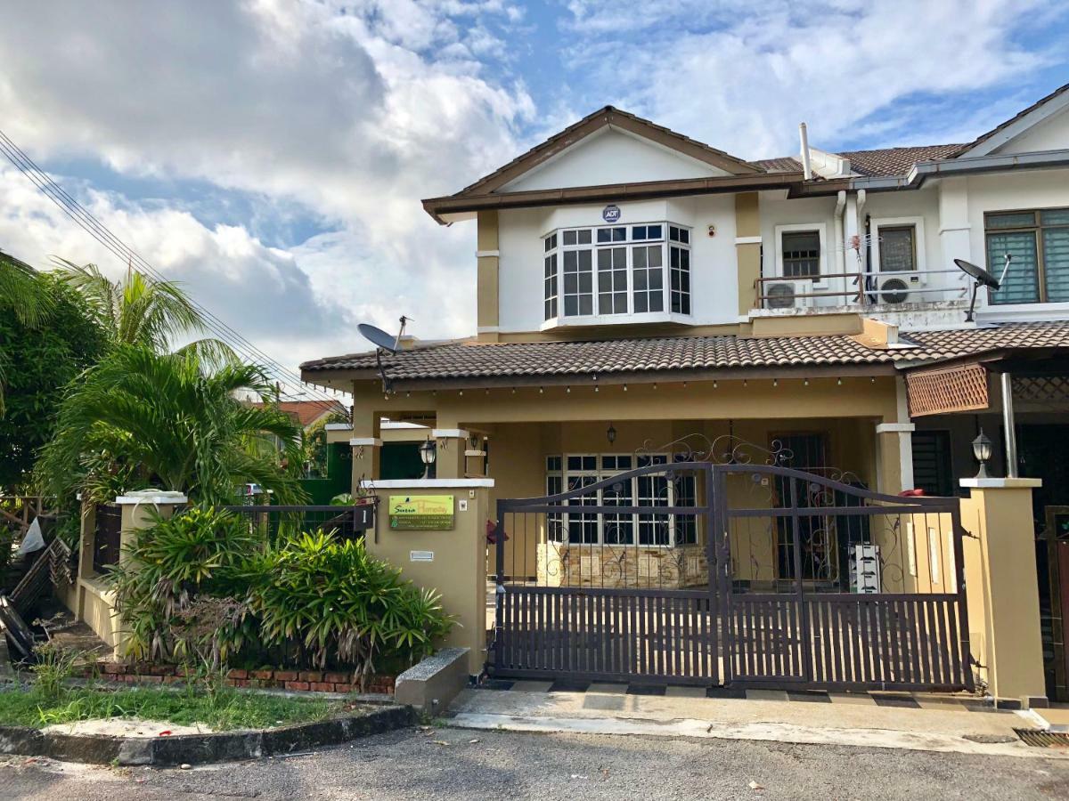 Suria 1 Homestay Jb With Private Pool Johor Bahru Exteriör bild